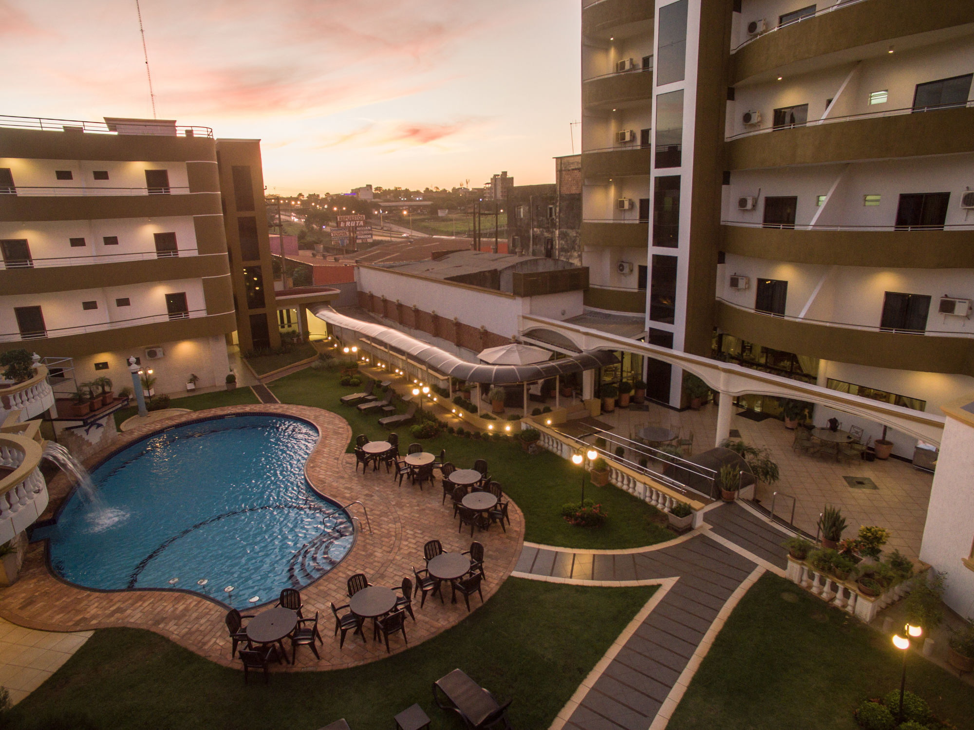 Asuncion Gran Hotel Ciudad del Este Exterior foto